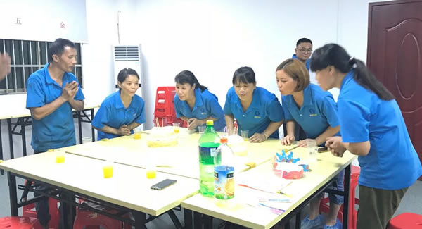 廣有五金合頁打造家文化,愛合頁,愛員工,愛工作,愛公司?