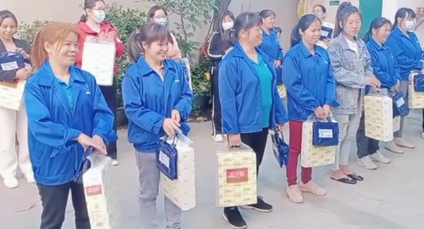 感恩女神節(jié)，所遇即美好|廣有五金&東莞合頁