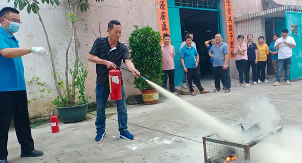 廣有五金消防演習(xí)：安全至上，防患未然|廣有五金&東莞合頁?